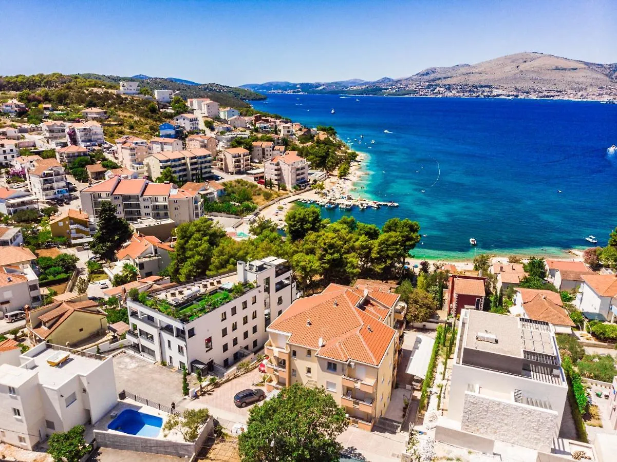 Villa Valentina With Pool Trogir Croatia