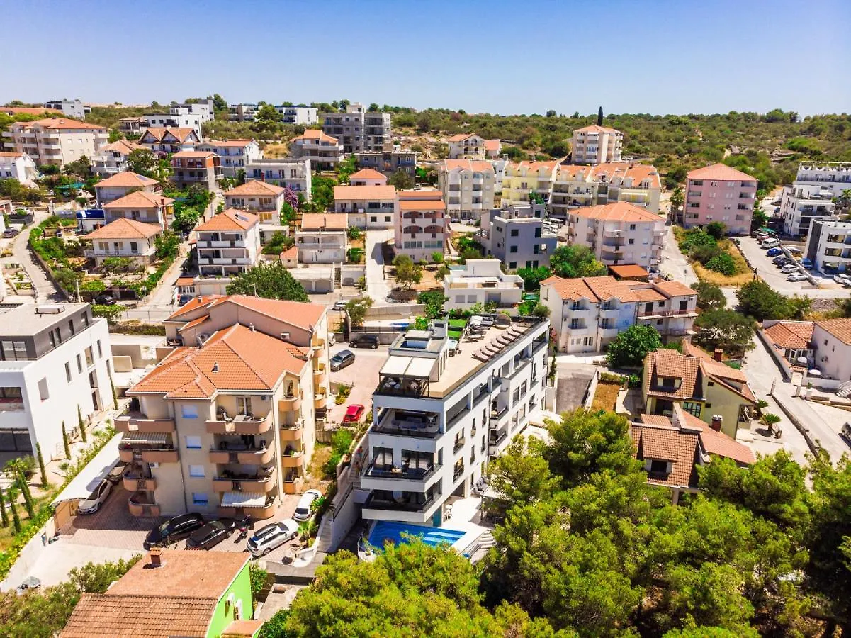 Villa Valentina With Pool Trogir Apartment